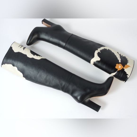 VALENTINO GARAVANI Pansy Bloom Leather Knee Boots never worn PRICED TO SELL - Picture 6 of 10
